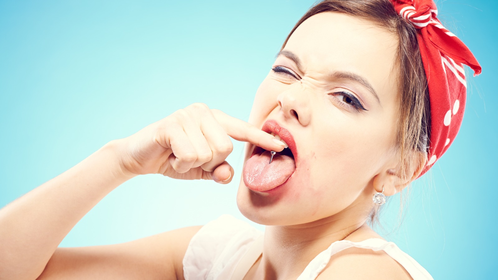 piercing alla lingua rischi