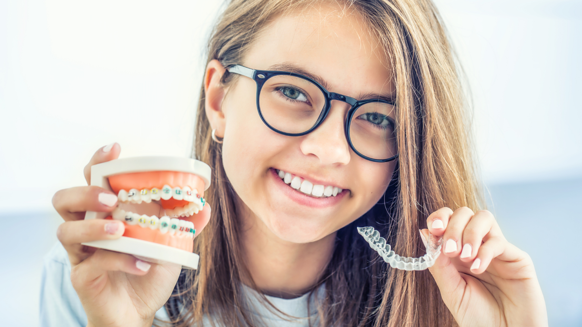 Apparecchi dentali: apparecchio fisso o Invisalign?