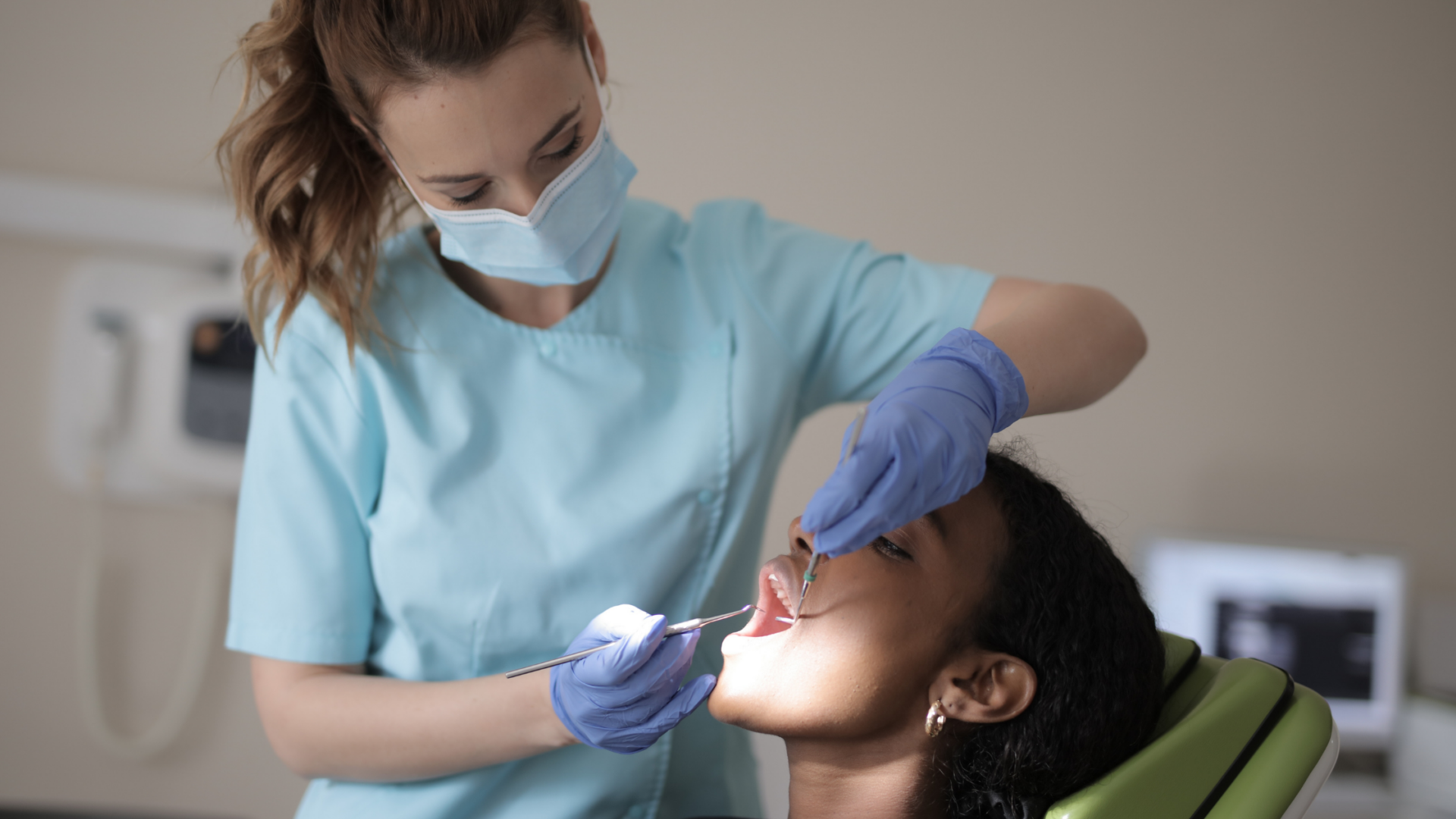 Ablazione tartaro: la giusta abitudine per avere denti sani e forti